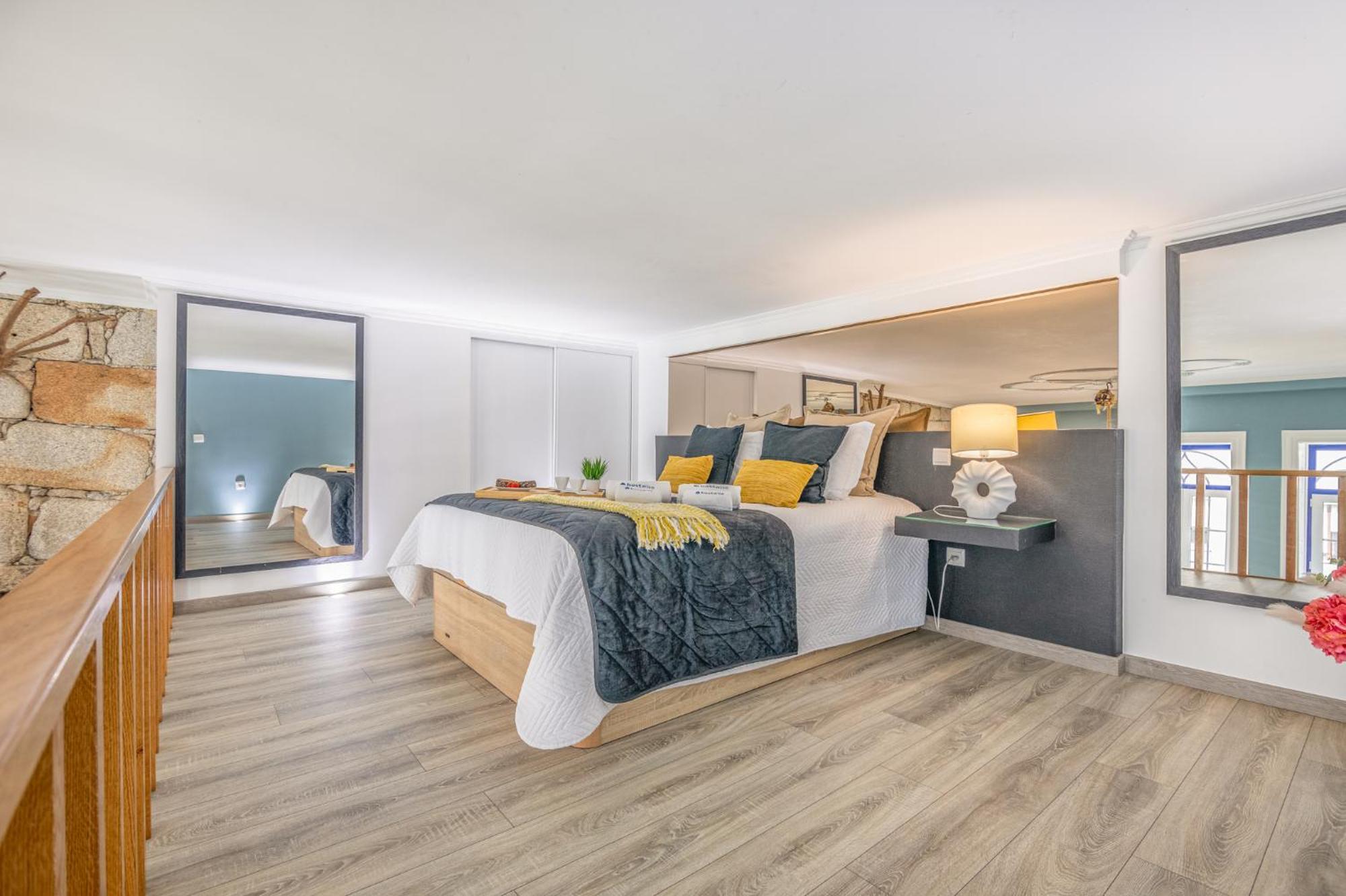 포르투 Deluxe Spacious Flats W Mezzanine By Host Wise 아파트 외부 사진