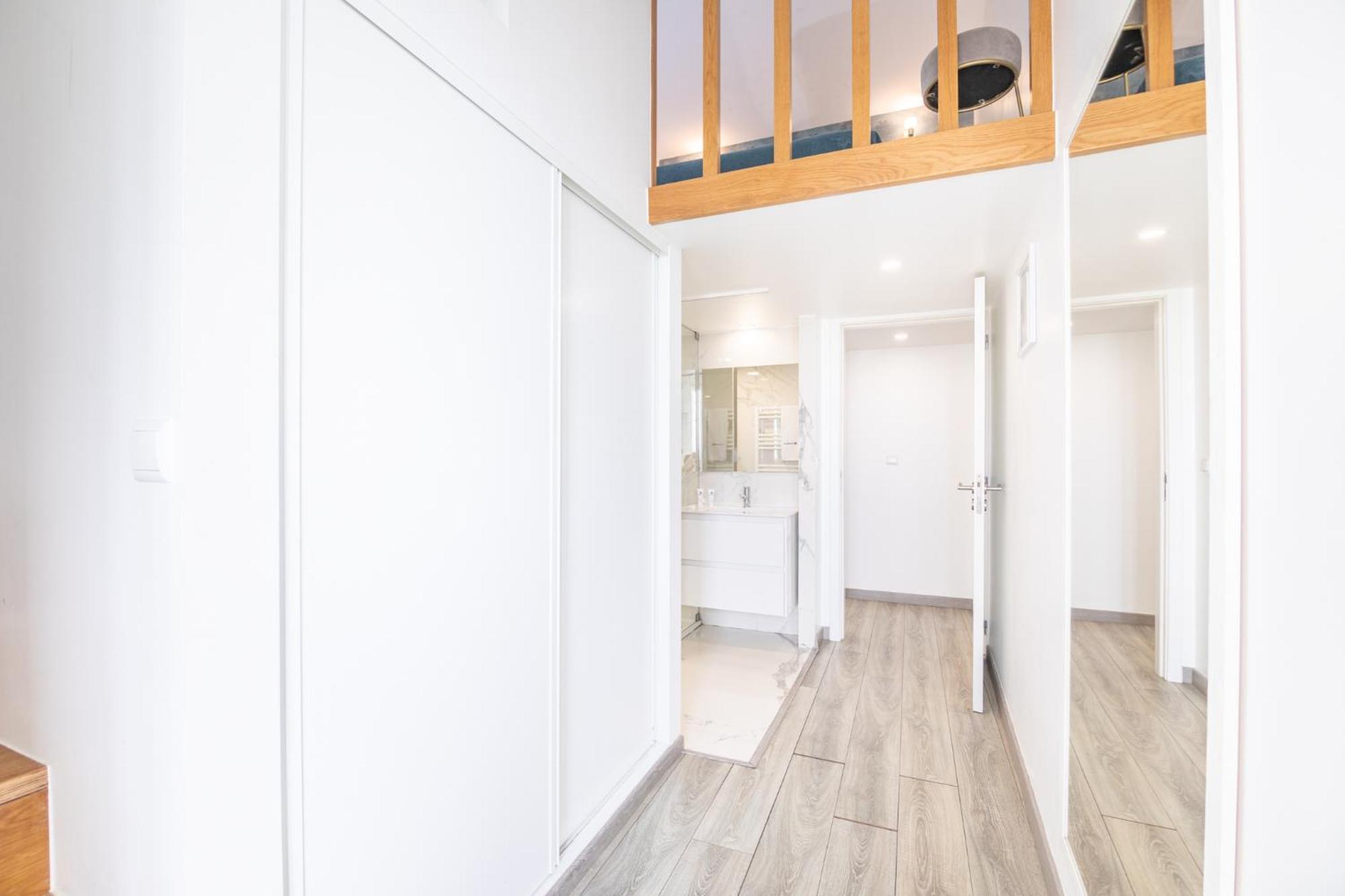포르투 Deluxe Spacious Flats W Mezzanine By Host Wise 아파트 객실 사진